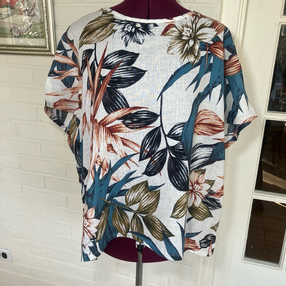 C&C California Multicolor Floral Blouse